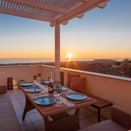 Emilia's House Argyrades