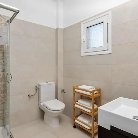 Emilia's House * Argyrades